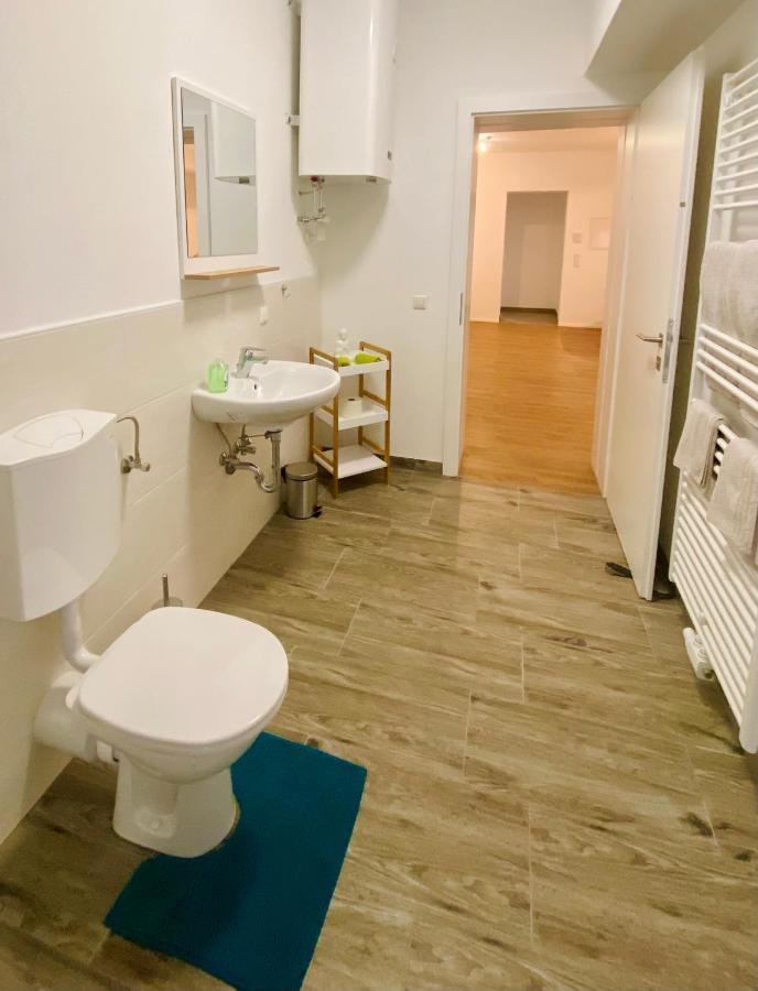 Ferien-wohnung Fuer 1-4 Pers In Seenaehe Apartment *